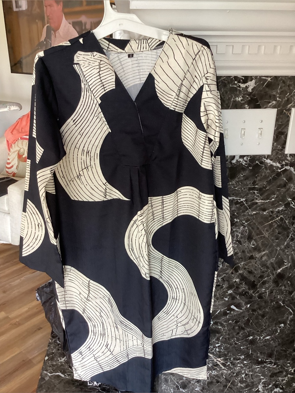 Black & Cream V-Neck Patterned Women's Dress- midi.